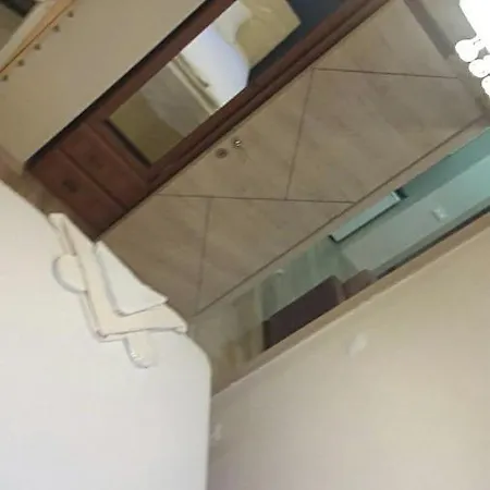 Gezkonakla Kadikoyde Iki Bir Salon Estambul